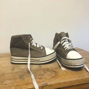 BDG high top flat form platform sneakers like converse